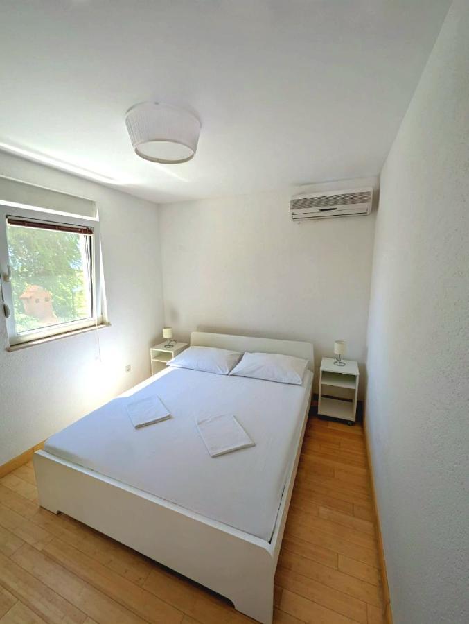 City Apartment Omiš Kültér fotó